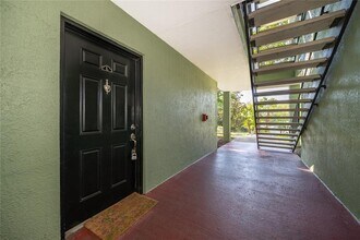 2007 Dixie Belle Dr in Orlando, FL - Building Photo - Building Photo