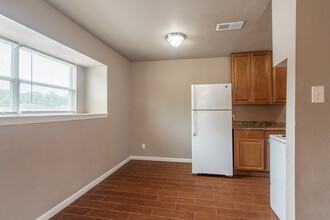 Pine Shadows Duplex Apartments in Silsbee, TX - Building Photo - Interior Photo