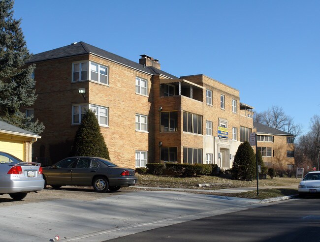 2550 Greenway St in Toledo, OH - Foto de edificio - Building Photo