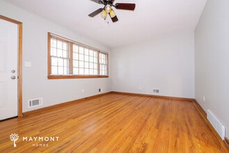 4201 S Delaware Ave in Independence, MO - Foto de edificio - Building Photo