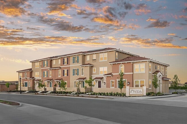 Vida at Mountain House