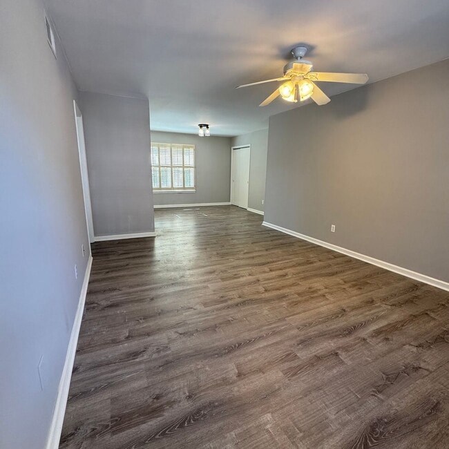 2060 Montreat Dr in Vestavia Hills, AL - Building Photo - Building Photo
