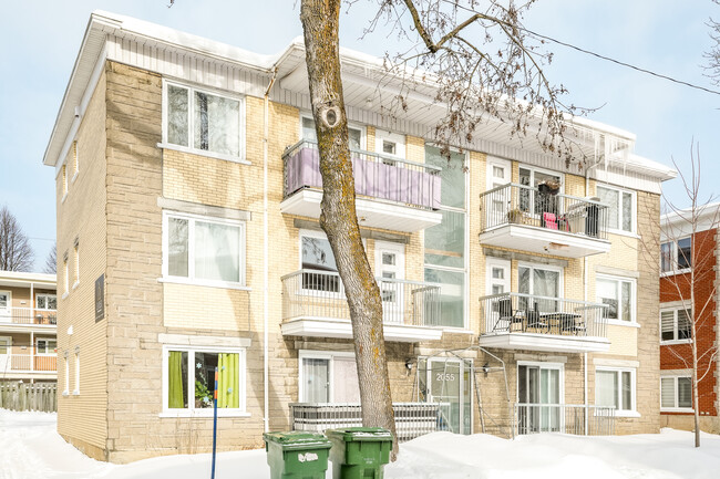 2055 26E Rue in Québec, QC - Building Photo - Primary Photo