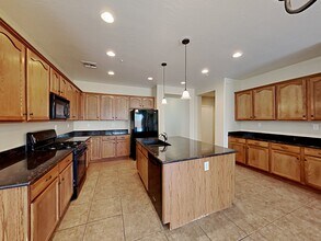 30308 N 71st Ln in Peoria, AZ - Building Photo - Building Photo