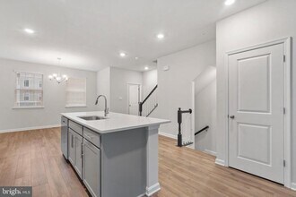 8704 Cherrybark Rd in Clinton, MD - Building Photo - Building Photo
