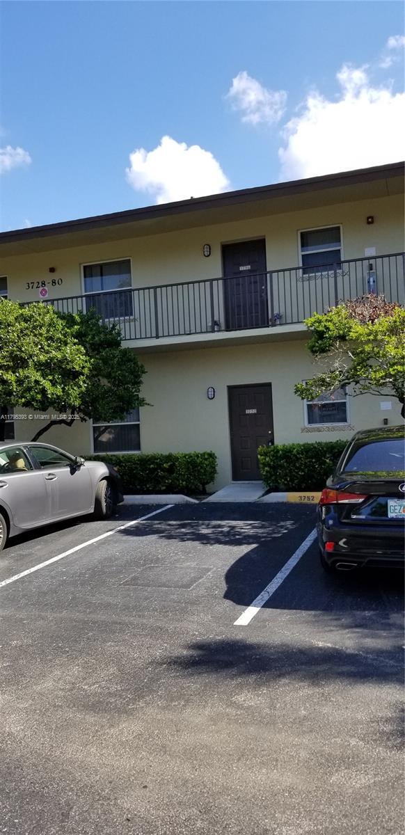 3752 NW 91st Ln in Sunrise, FL - Building Photo - Building Photo