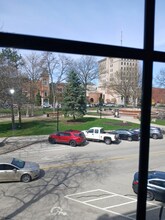 140 Middle Ave in Elyria, OH - Building Photo - Building Photo