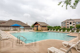 10117 Sourwood Dr in Fort Worth, TX - Building Photo - Building Photo