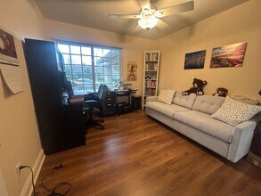 1030 Winston Ct in Westlake Village, CA - Building Photo - Building Photo