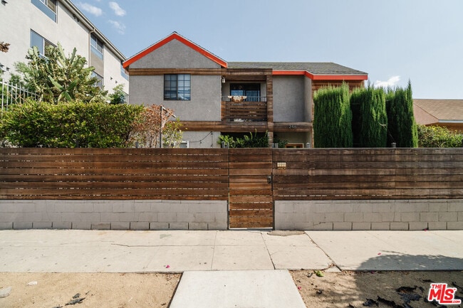 property at 246 N Coronado St