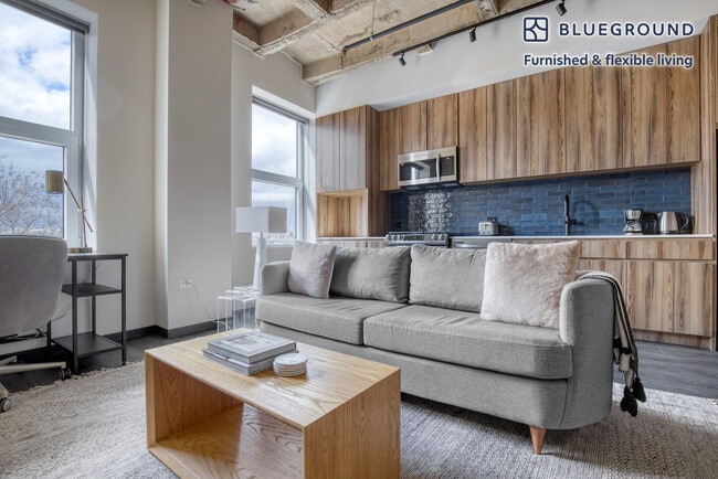 150 N Ashland Ave