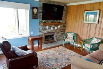 1745 Old Stage Rd in Colorado Springs, CO - Building Photo - Building Photo