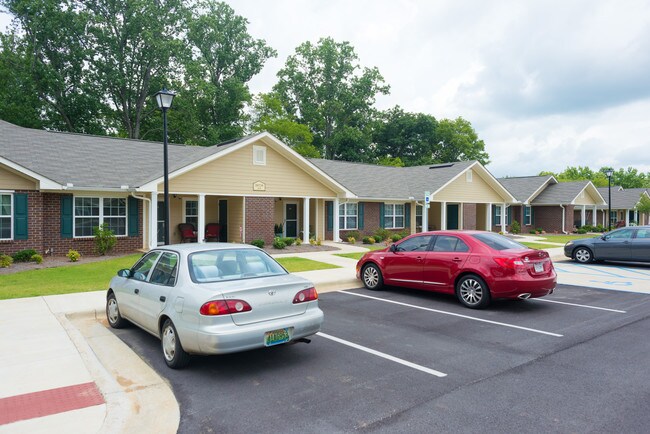 French Farms Village in Athens, AL - Building Photo - Building Photo