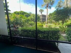 3605 S Ocean Blvd in South Palm Beach, FL - Building Photo