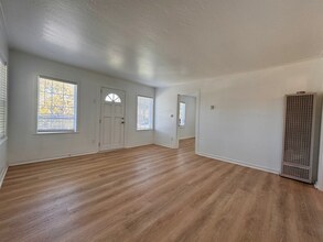 887 Taylor St, Unit 891 in Monterey, CA - Building Photo - Building Photo
