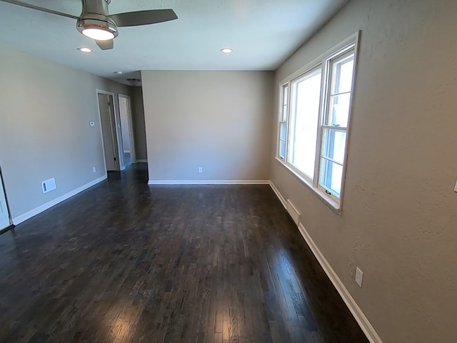 4812 Cleveland Ave in Kansas City, KS - Building Photo - Building Photo