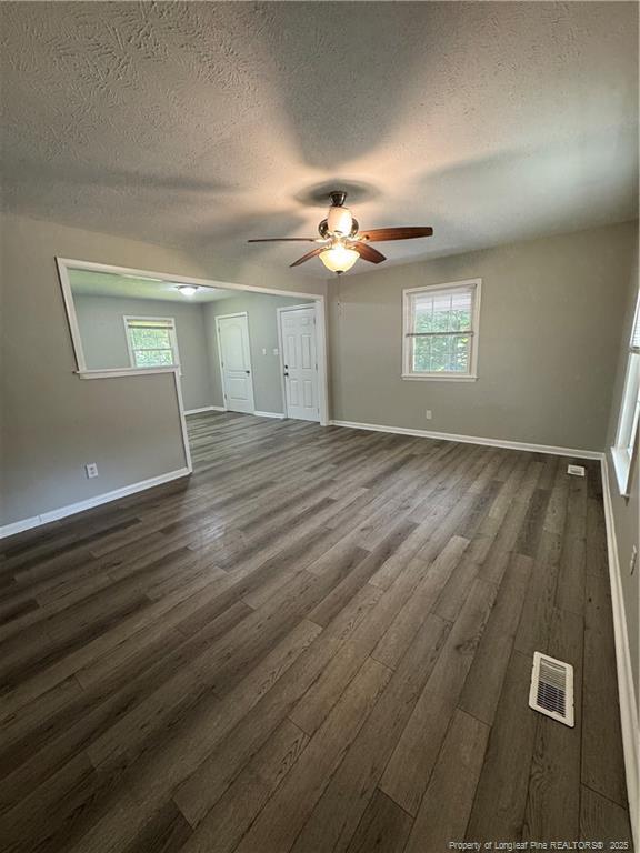 6508 St Louis St in Fayetteville, NC - Building Photo - Building Photo