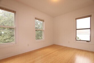 18 Monroe St in Burlington, VT - Building Photo - Building Photo