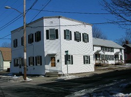 1-11 Maple St in Easthampton, MA - Foto de edificio - Building Photo