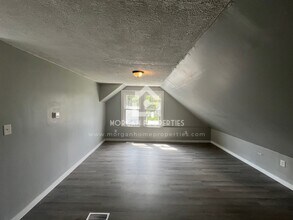 2208 Hendricks St, Unit 3 in Anderson, IN - Building Photo - Building Photo