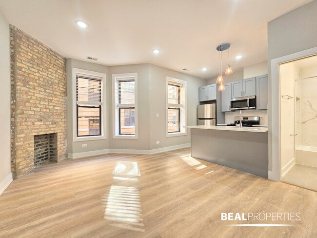 428 W Belden Ave, Unit 20 in Chicago, IL - Foto de edificio - Building Photo