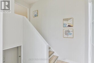 368 Hollyberry Trail in Toronto, ON - Building Photo - Building Photo