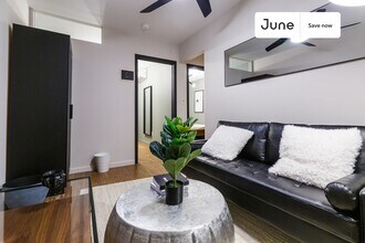 7 Eldridge St in New York, NY - Building Photo - Building Photo