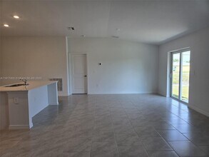 3403 34th St SW in Lehigh Acres, FL - Building Photo - Building Photo