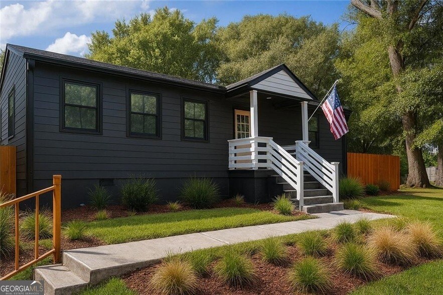 2178 Penelope St NW in Atlanta, GA - Foto de edificio