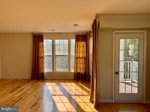 6149 Stonehenge Pl in North Bethesda, MD - Building Photo - Building Photo