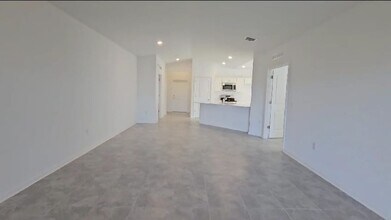 5619 Le Marin Wy in Kissimmee, FL - Building Photo - Building Photo