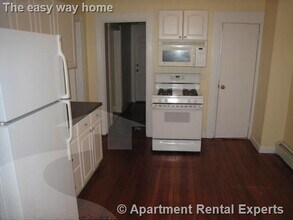 10 Clifton St in Somerville, MA - Building Photo - Building Photo