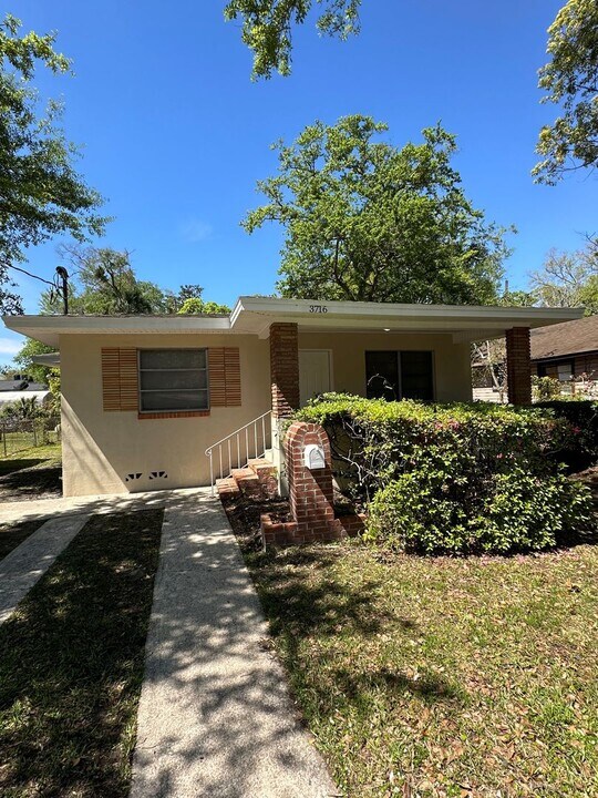 3716 N Davis St in Jacksonville, FL - Building Photo