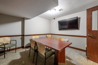 University Studios in Cleveland, OH - Foto de edificio - Interior Photo