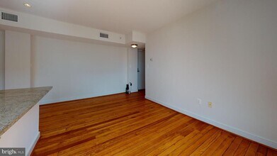 420 16th St SE-Unit -205 in Washington, DC - Building Photo - Building Photo