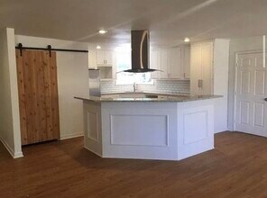 4914 17th Pl in Lubbock, TX - Building Photo - Building Photo