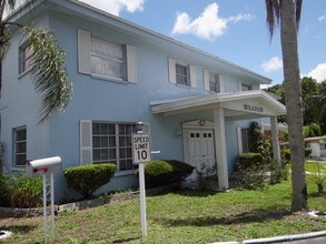 Hillside Mobile Home Park in Clearwater, FL - Foto de edificio - Building Photo