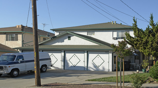 29893 Vanderbilt St in Hayward, CA - Building Photo - Building Photo