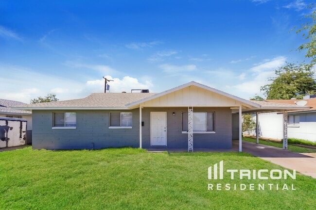 property at 4714 N 40th Ave