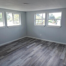 Room in House on Hicks Ave in San Antonio, TX - Building Photo - Building Photo