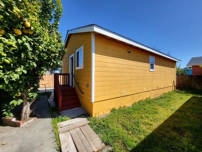 property at 2811 Tulare Ave