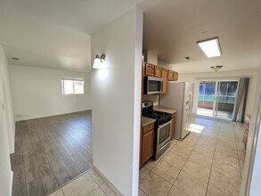 6608 Thornwood St in San Diego, CA - Building Photo - Building Photo
