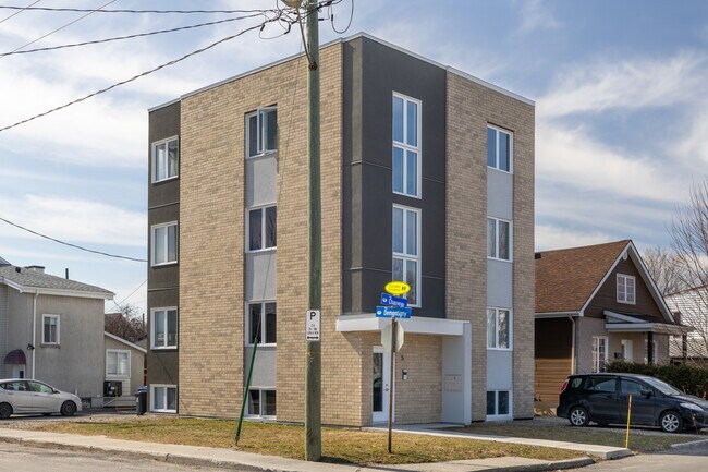 5 Chauveau St