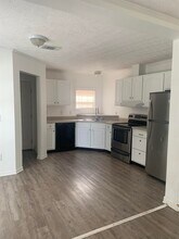 37 Evergreen Ave in St. Augustine, FL - Building Photo - Building Photo