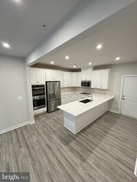 14128 Gypsum Lp in Chantilly, VA - Building Photo - Building Photo