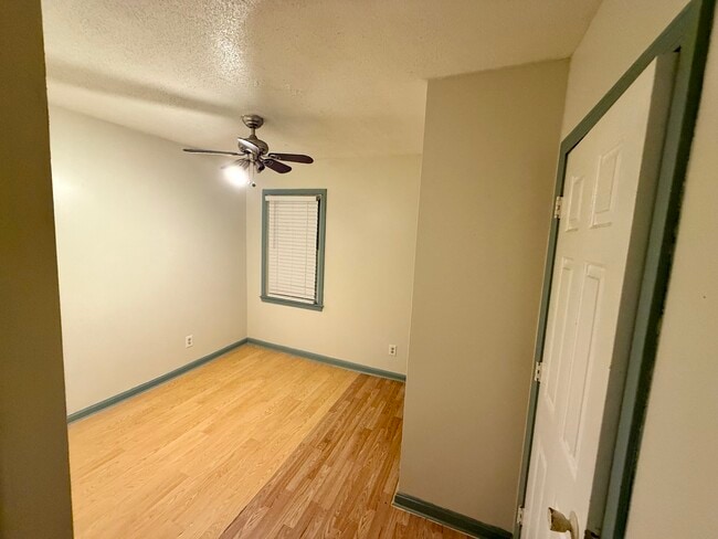 199 Belleville Ave, Unit 1S in New Bedford, MA - Building Photo - Building Photo