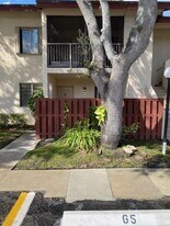 8021 Southgate Blvd in North Lauderdale, FL - Building Photo