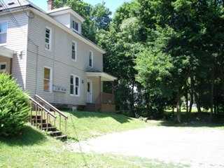 128 Fairview Ave in Jamestown, NY - Foto de edificio - Building Photo