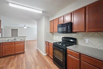 9834 Climbing Tree St in Conroe, TX - Building Photo - Building Photo