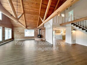 5600 N Pierce Park Ln in Boise, ID - Building Photo - Building Photo